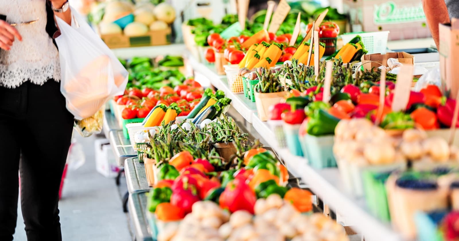 Assortiment de fruits et légumes frais